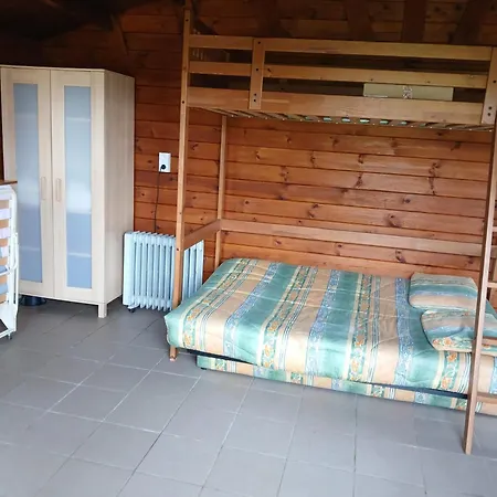 Studio With Garden And Private Pool In 30 M² فيرتون