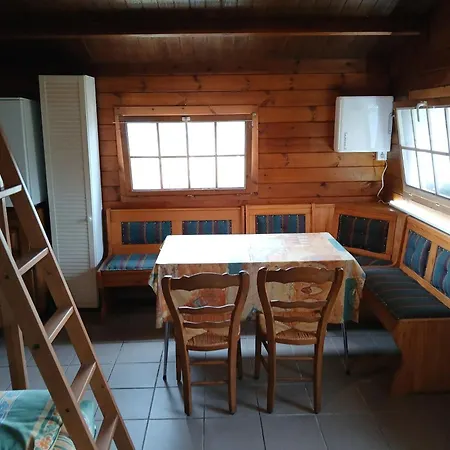 Studio With Garden And Private Pool In 30 M² شقة فيرتون
